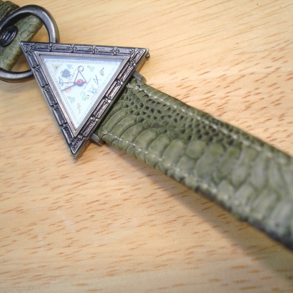 Vintage Watch Womens Genuine Alligator Leather - Picture 8 of 8